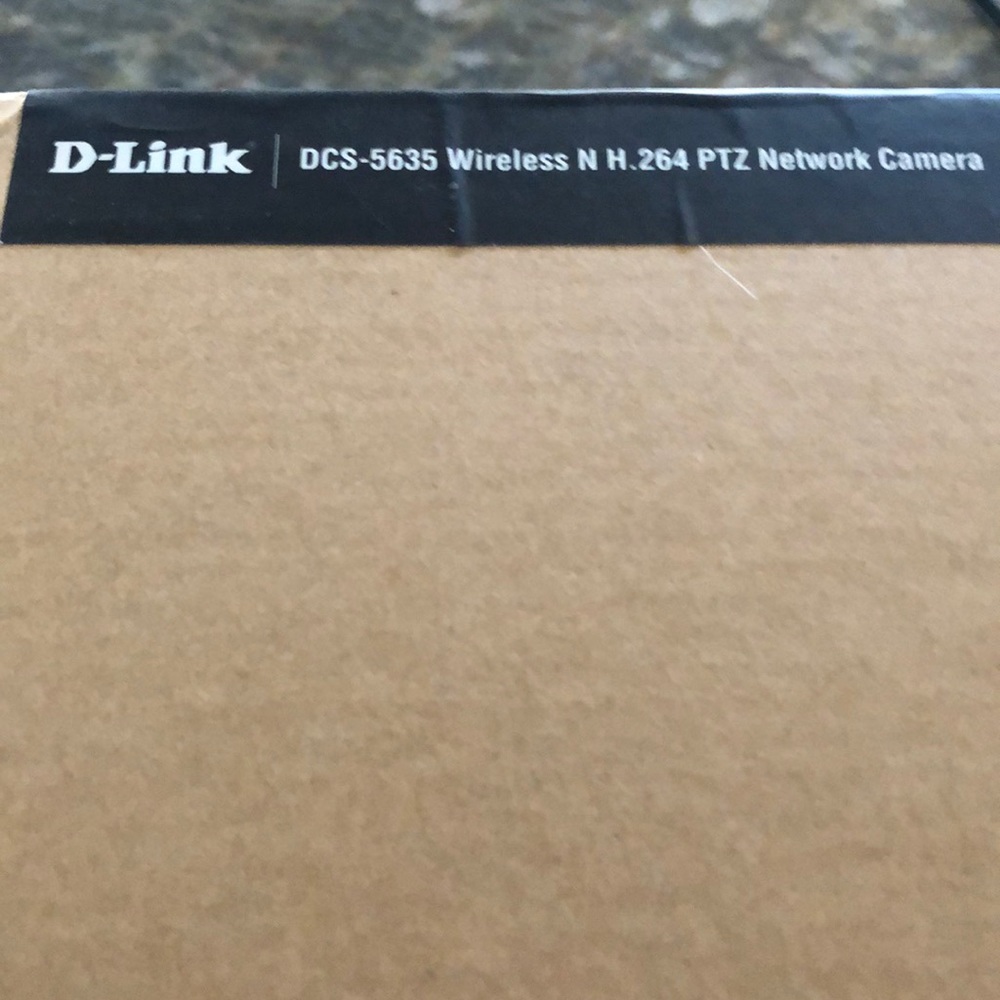 D-Link DCS-5635 wireless camera.